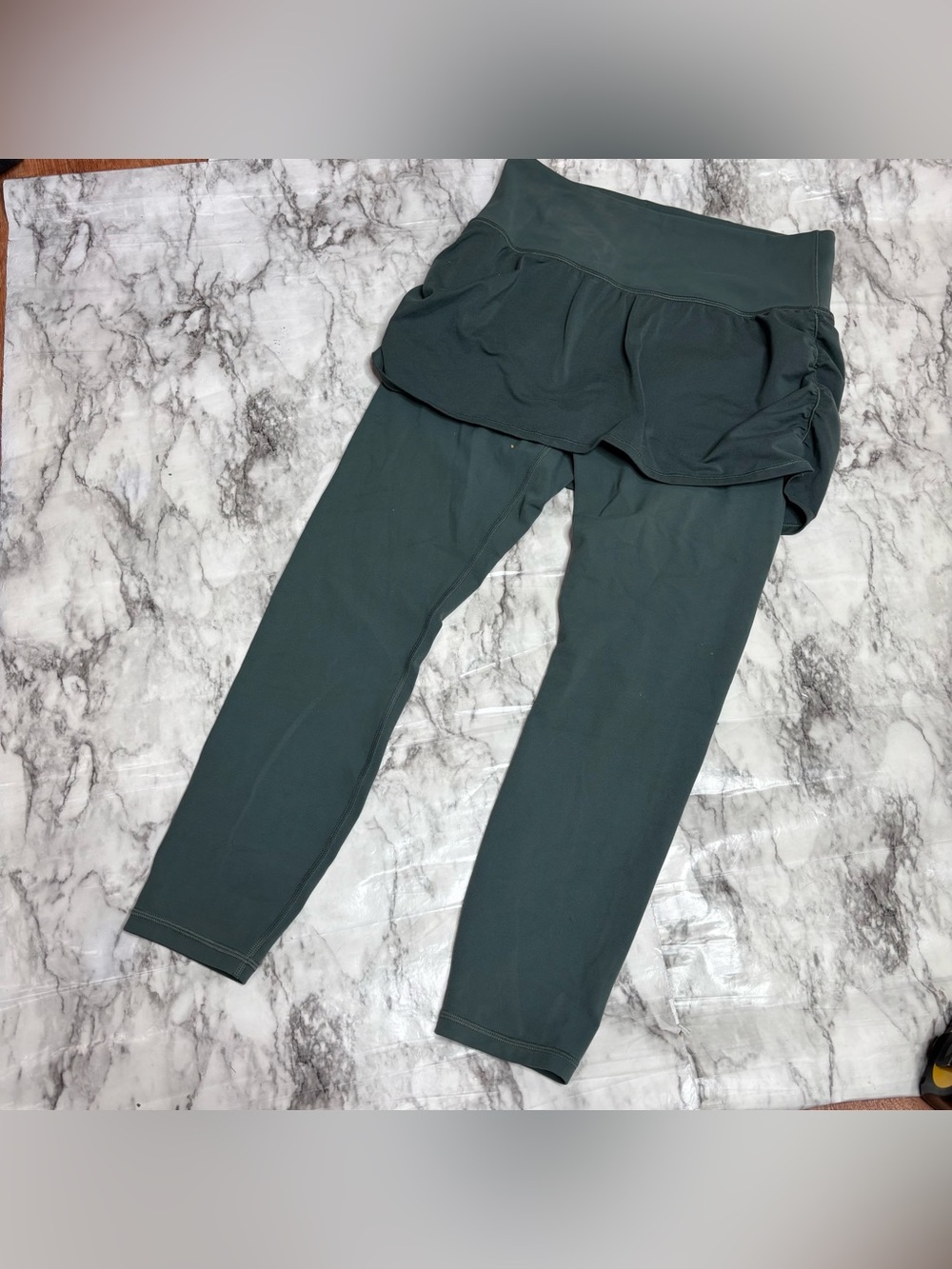 Athleta Elation 2 in 1 7/8 Tight Green Skirted Leggings Yoga Pants medium modest - Picture 6 of 7